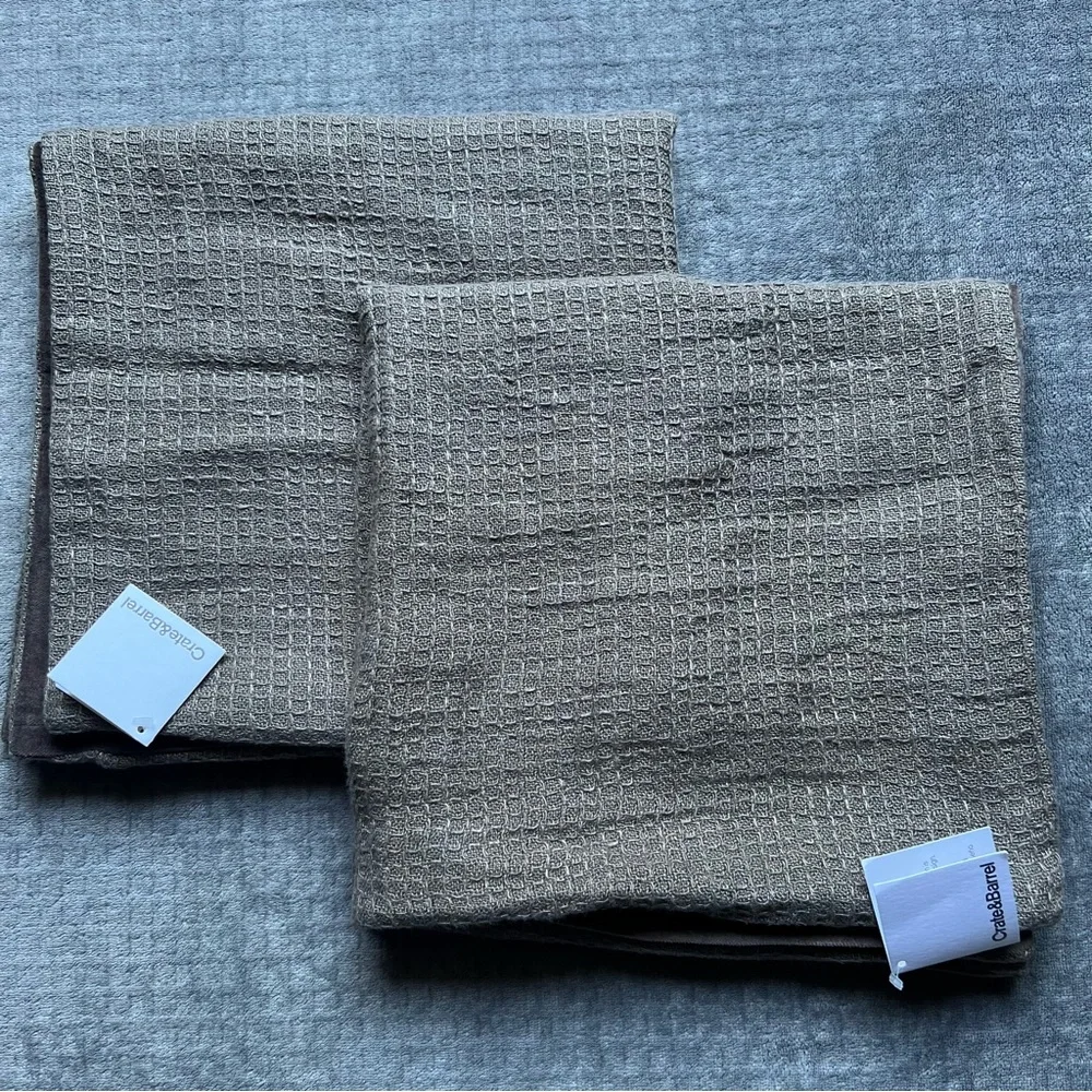 NEW Set Of 2 Crate&Barrel Linen Cotton Pillow Shams 23”x23” Textured Cocoa Soft